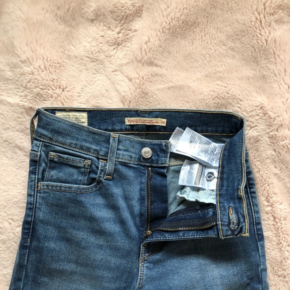 720 Levi Jeans - Picture 8 of 9